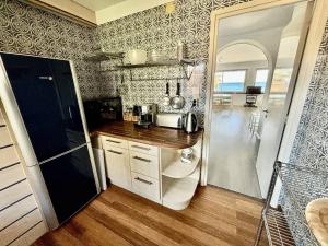 Appartement Vue Mer, Front de Mer au Lavandou - FR-1-816-16