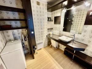 Appartement Vue Mer, Front de Mer au Lavandou - FR-1-816-16