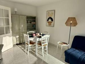 Appartement avec piscine et terrasse, proche plage, climatisé, garage à Fréjus - FR-1-226A-184