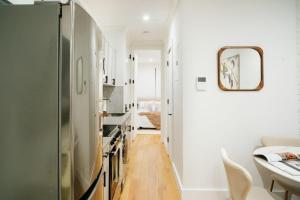 1288-4RN Newly furnished Prime UES 2BR