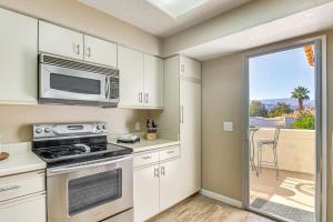 Luxe Desert Falls Country Club Condo with Mtn Views!