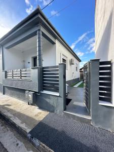 BelAir Luxury Living - 'The One Villa' - 3hvězdičkové hotely ve městě Kardítsa