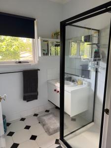 Griffith Gallery Granny Flat