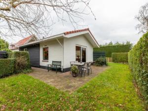 Holiday Home in Oostkapelle near Beach