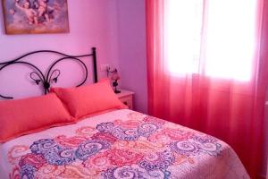 Sunny house in Santa Pola, shared pool