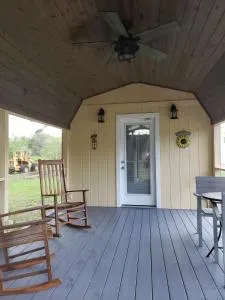 The Sunflower Studio Cottage - Bunnell