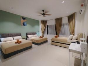 D Laman Santai 17Pax 5R4B Near TC Beach