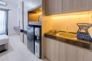 Good Place and Comfy Studio at Transpark Bintaro Apartment By Travelio