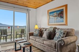 Whispering Woods Condo