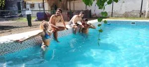 Clover Hostel - Guaymallen