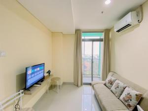 Good Place and Homey 1BR Apartment at Pejaten Park Residence By Travelio