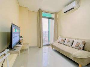 Good Place and Homey 1BR Apartment at Pejaten Park Residence By Travelio
