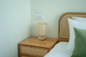 กว้างคูณยาวคาเฟ่โรงแรม & พูลวิลล่า