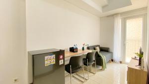 Best Place and Nice 1BR at Boutique Kemayoran Apartment By Travelio