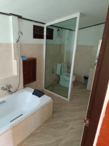 ม่วนใจ๋ปันสุข โฮมสเตย์แอนคาเฟ่ Muanjai punsuk homestay and cafe