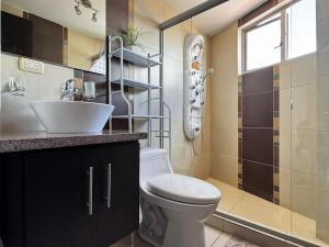 Mirador Urbano Your Refuge in the City with garage