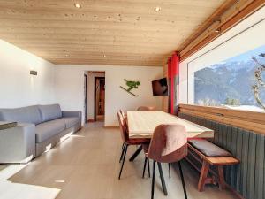 Charmant appartement à La Clusaz - 4 pers, parking, animaux admis, wifi - FR-1-818-46