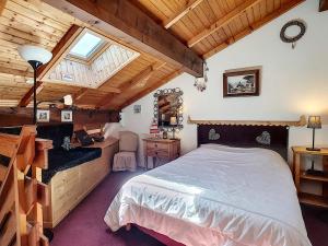 Appartements Duplex charmant a La Clusaz - 5 pers, animaux admis - FR-1-818-78 : photos des chambres