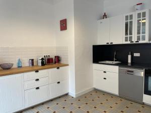 Maison familiale près du Zoo et du circuit - FR-1-410-463