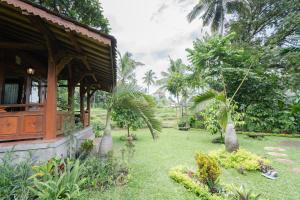 Nishiyama House Sambangan by The Lavana