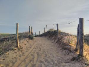 Villas Maison cosy 4 pieces a Erdeven, proche plage, jardin clos, animaux admis, parking prive - FR-1-479-208 : photos des chambres