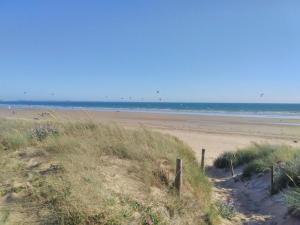 Villas Maison cosy 4 pieces a Erdeven, proche plage, jardin clos, animaux admis, parking prive - FR-1-479-208 : Villa