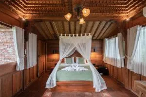 Nishiyama House Sambangan by The Lavana - Sudaji