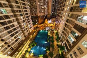 Golden Mansion - Transit Apt POOL&GYM