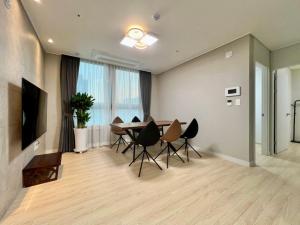 Eunhasu D&M Residence