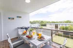 The Dunes 8,38 Marine Dr - complex pool, tennis court and Wi-Fi