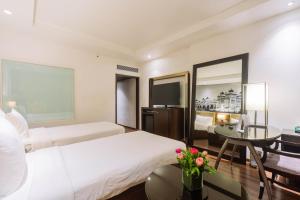 Hotel Royal Orchid Bangalore