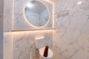 Homey and Comfort Stay Studio Apartment at Anwa Residence By Travelio