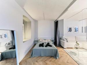 1 BR Studio - ZENTRAL - TERRASSE - KAFFEE - BUSINESS - WIFI - KÜCHE