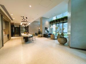 2 BR 1 Study 2 BATH, Southern Cross, Flagstaff, Lvl 65