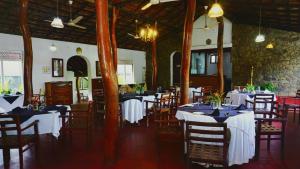 Habarana INN