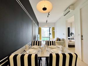 Axon Bukit Bintang Lovely 1BR Suite with KL View
