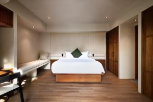 Seminyak, 4br Family Friendly Villa W Cook& Pool