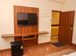 Maalyasa Hotel and Suites