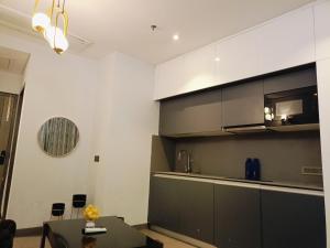 Supernova Elegant City View With The lockwoods