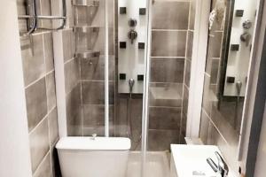 Appartements Studio chaleureux a Puget-Theniers, 27 m² avec vue montagne : photos des chambres