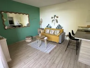 Le Frangipanier - T2 de charme Boucan Canot - LʼÉperon