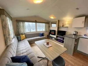 Pass the Keys Cosy Welcoming 3BR in Beautiful Country Park - 约翰斯通布里奇