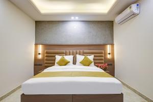 Limewood Stay Premium Studios - Near Sector 29