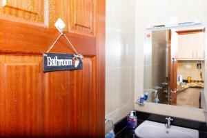 Fully Furnished West Suites