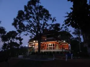 I-ROOMZ Donimoole Homestay - Mudigere