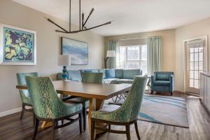 Two-Bedroom King Suite with Two Queen Beds and Sofa Bed room in Hilton Grand Vacations at SeaWorld