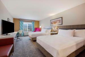 Queen Room with Two Queen Beds room in Hilton Garden Inn Colorado Springs Airport