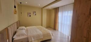 Sunset Harmony Apartment