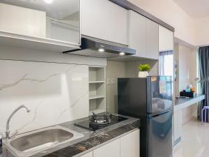 Best Place and Restful Studio at Apartment Springlake Summarecon Bekasi By Travelio