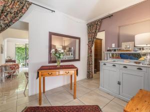 Absolute Bosch Guest House